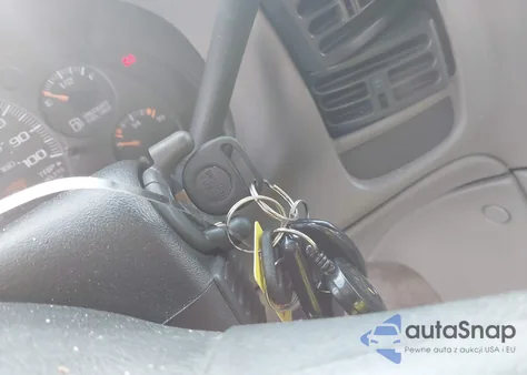 2002 Chevrolet Astro Ls from USA, damaged, VIN 1GNEL19X62B151314